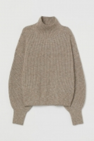 Balloon-sleeved jumper 19.99 €