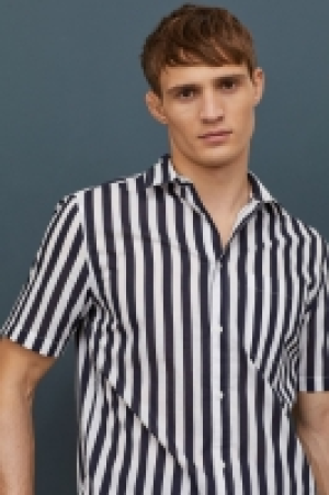 Cotton shirt Regular Fit 9.00 €