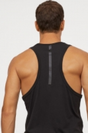 Sports vest top 6.00 €