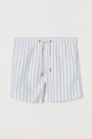 Swim shorts 9.99 €