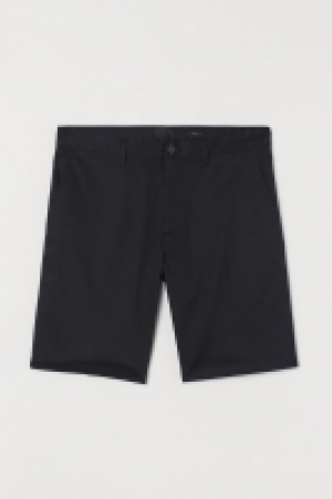 Cotton shorts Slim Fit 13.00 €