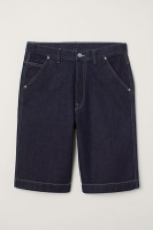 HM  Loose Fit Skater shorts