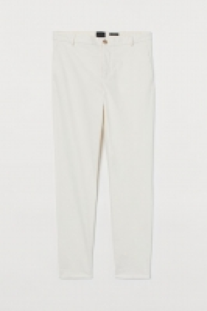Cotton chinos Slim Fit 20.00 €