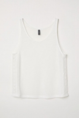 Lace-trimmed vest top 7.00 €