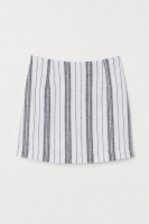 Jacquard-weave skirt 10.00 €