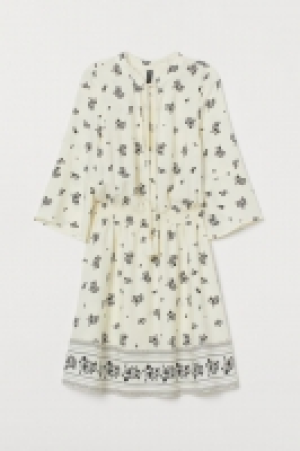Short dress 18.00 €
