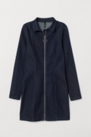 Fitted shirt dress 35.00 €