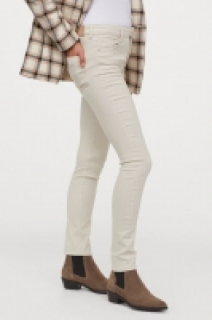 Skinny Regular Jeans 13.00 €