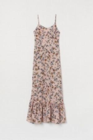 V-neck maxi dress 20.00 €