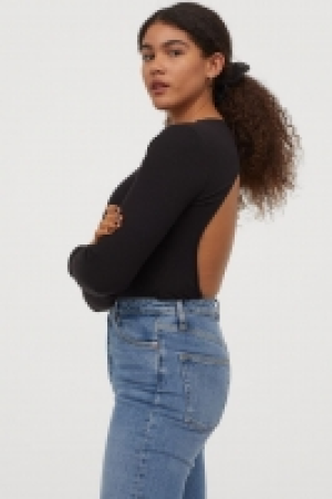 Cut-out body 7.00 €