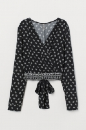 HM  Blouse with ties