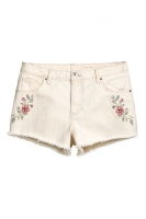 HM  Denim shorts with embroidery