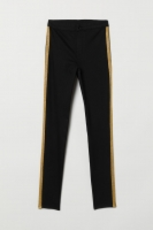 Twill side-striped trousers 13.00 €