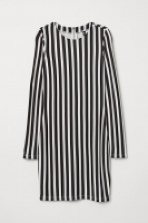 Jersey dress 18.00 €