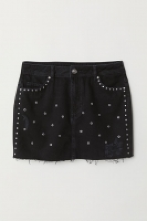 HM  Denim skirt with studs