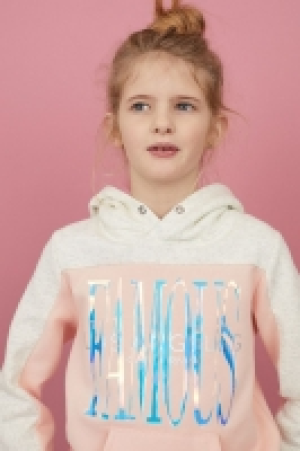 Printed hooded top 13.00 €