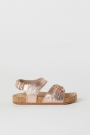 Suede sandals 18.00 €