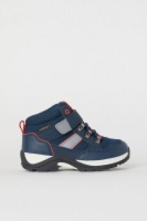 Waterproof hi-tops 30.00 €