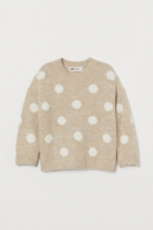 Knitted jumper 9.00 €