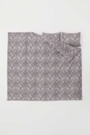 Patterned duvet cover set 30.00 €