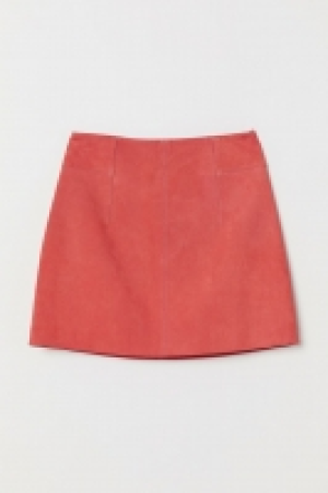 Short suede skirt 34.99 €