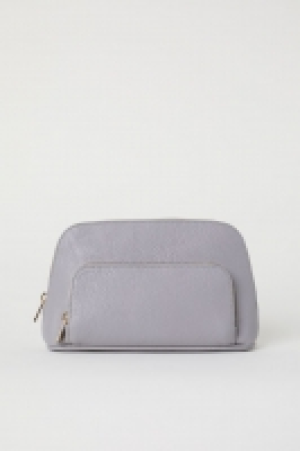 Make-up bag 8.00 €