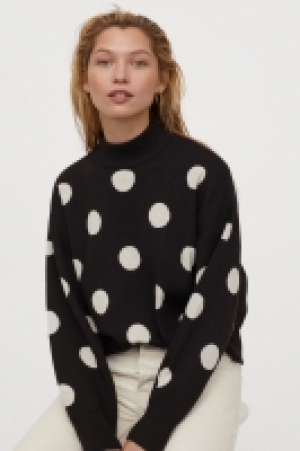 Turtleneck jumper 15.00 €