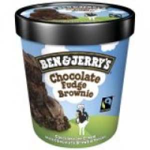 Chocolate Fudge Brownie Ice Cream 3.50 €