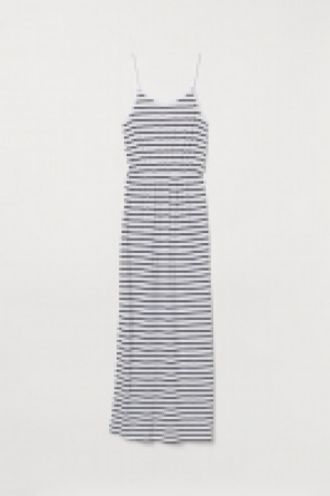 Maxi dress 15.00 €