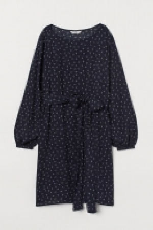 Tie-belt dress 17.99 €