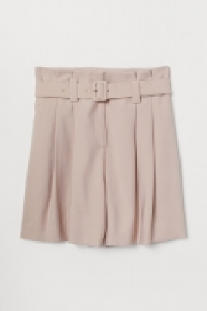 Paper bag shorts 17.99 €