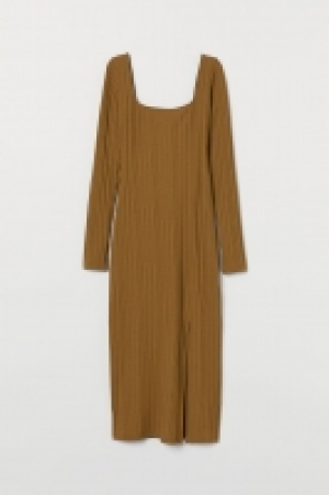 Ribbed bodycon dress 17.99 €