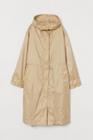 Hooded parka 30.00 €