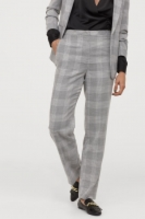 Tailored trousers 18.00 €