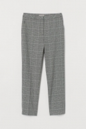 Cigarette trousers 18.00 €
