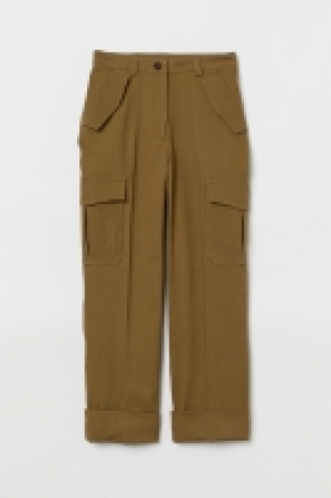 Ankle-length cargo trousers 24.99 €