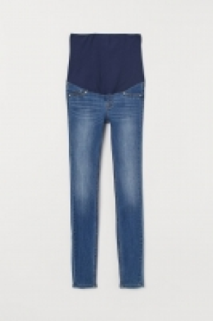 MAMA Super Skinny Jeans 15.00 €