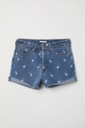 Embroidered denim shorts 14.99 €