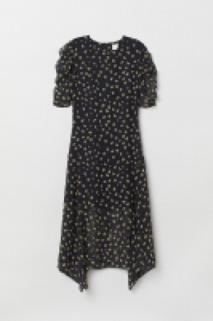 Patterned dress 14.99 €