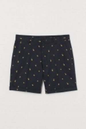 Cotton shorts Slim Fit 8.00 €