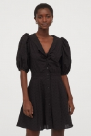 Broderie anglaise dress 17.99 €