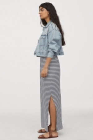 Maxi dress 7.99 €
