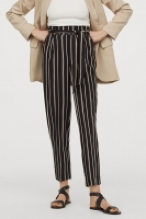 Paper bag trousers 7.99 €