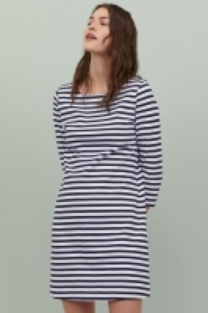 Cotton jersey dress 9.99 €