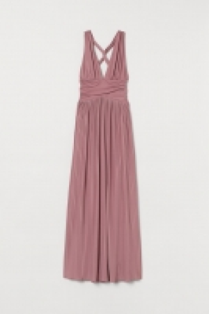Pleated maxi dress 29.99 €