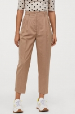Cigarette trousers 12.99 €
