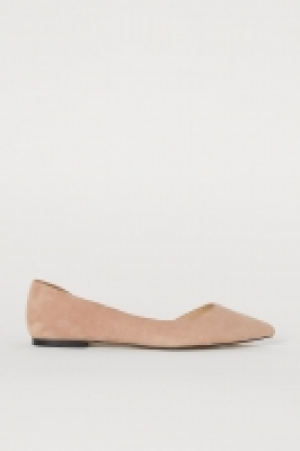 Pointed ballet pumps 19.99 €