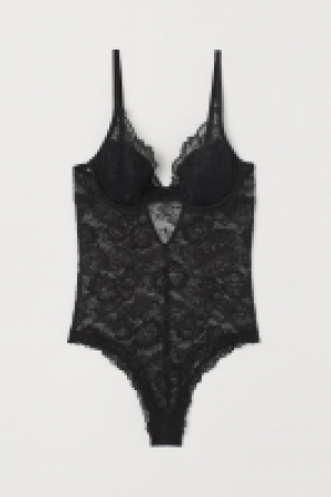 Lace body 12.99 €