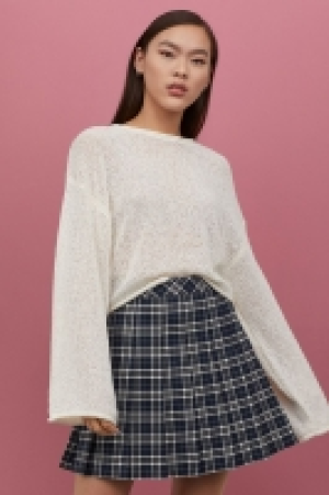 Bouclé jumper 12.99 €