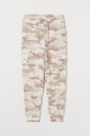 Joggers with leg pockets 12.99 €